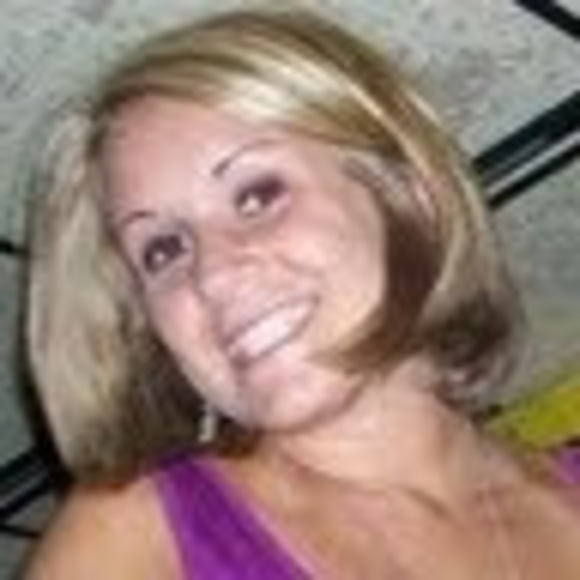 Meet your Posher, Erika - Picture 1 of 1